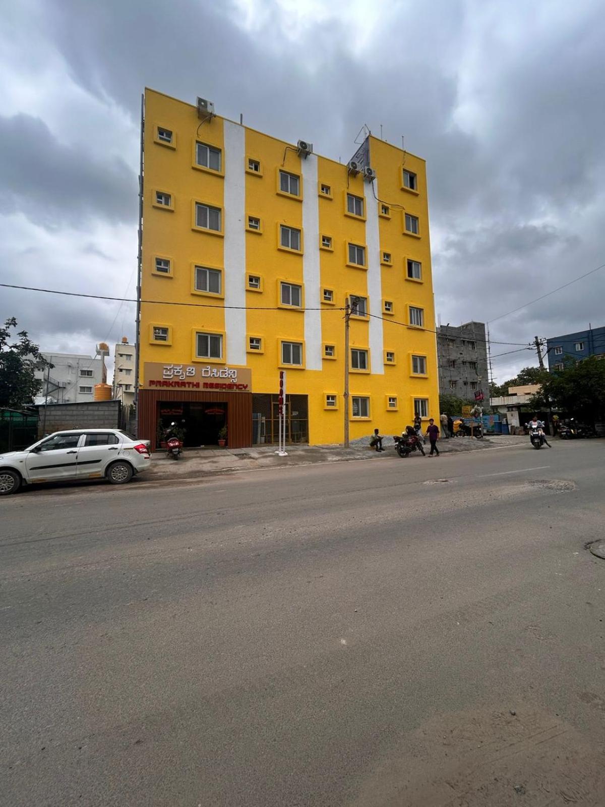Hotel Prakrathi Residency Bangalore Luaran gambar
