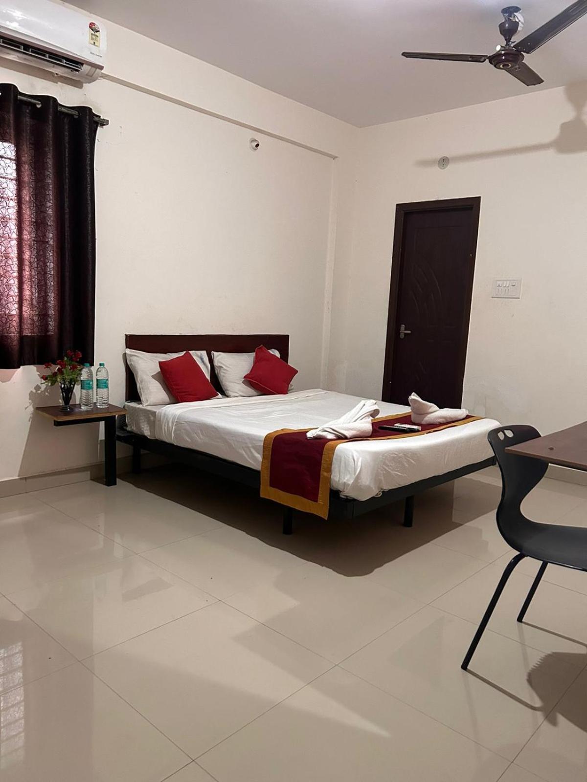 Hotel Prakrathi Residency Bangalore Luaran gambar